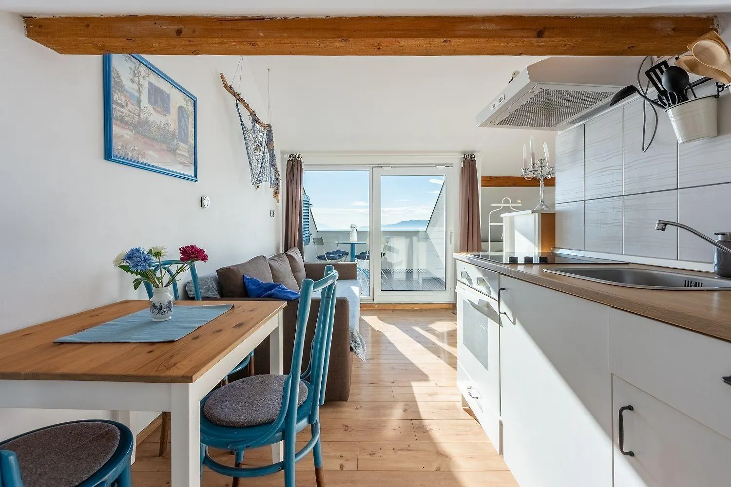 Atemberaubendes Studio Direkt Am Meer Mit Privatem Balkon, Grill, Meerblick Novi Vinodolski Apartment