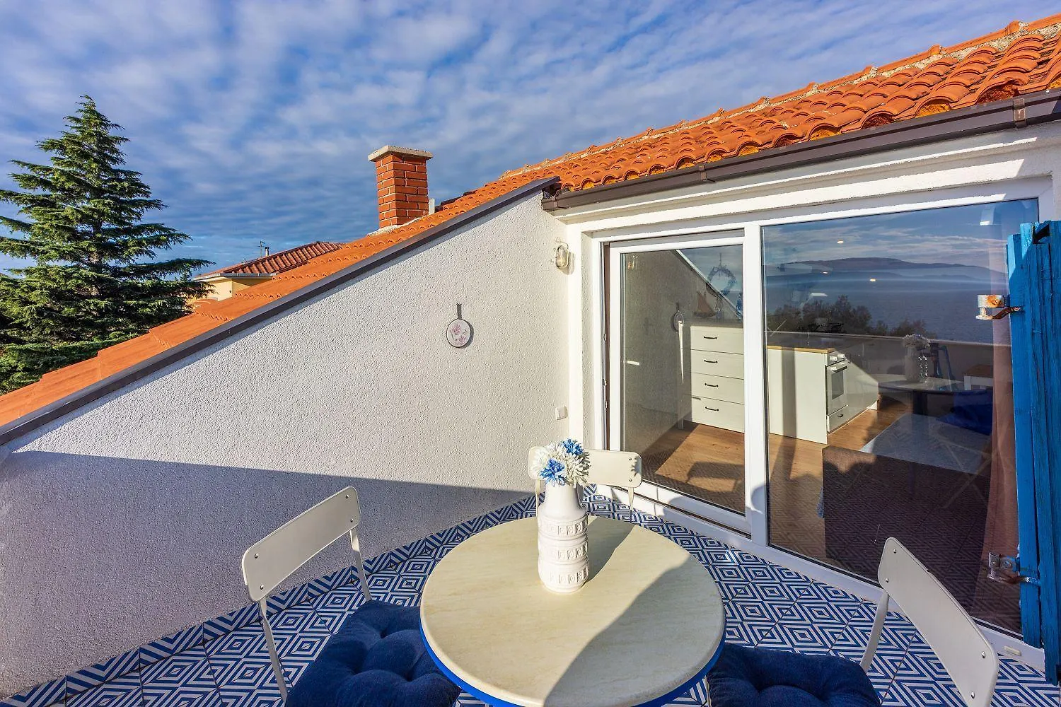 Atemberaubendes Studio Direkt Am Meer Mit Privatem Balkon, Grill, Meerblick Novi Vinodolski